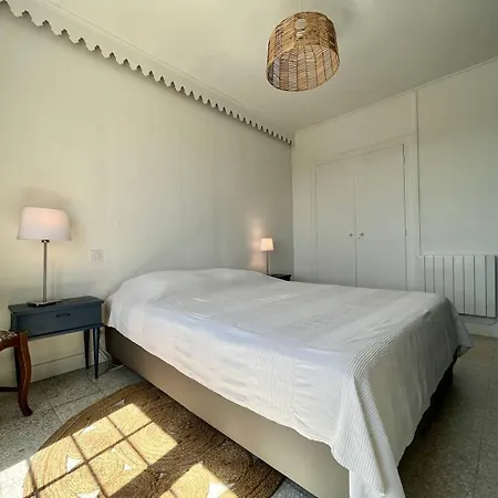Apartment 4 Pieces Oleron 6 Couchages - Saint-pierre D'oleron Spo000-001 *